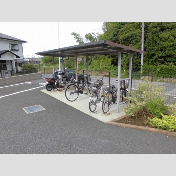 メゾンハーモニー 駐輪場