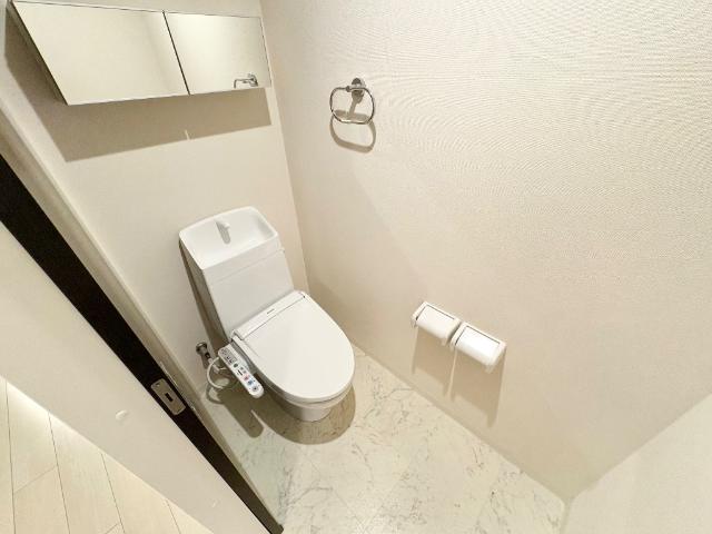 ＣＯＭＦＯＲＴＩＡ103号室 シャワー付トイレ