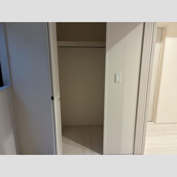 リーブルファイン川口上青木西101号室 収納