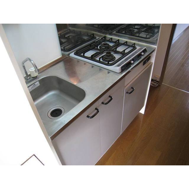 アンプルール フェール グランデール104号室 キッチン