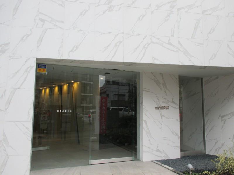 クレイシア入谷 エントランス