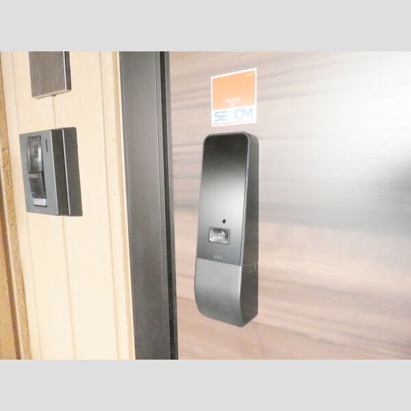 エストリヴィエール東川口302号室 ICカードキー