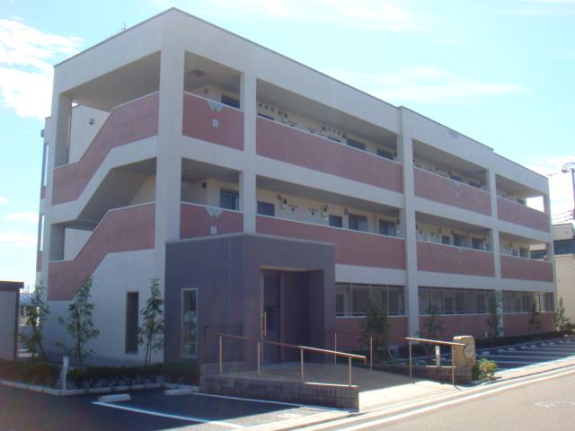 アヴァンティ 外観写真（昼）