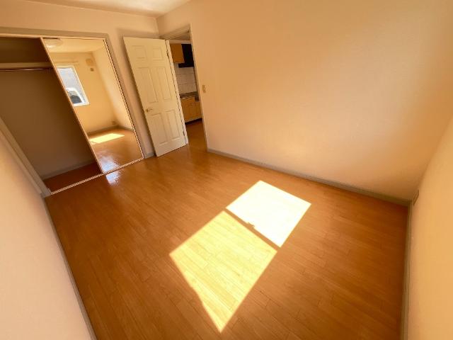 サンタプレイス 洋室