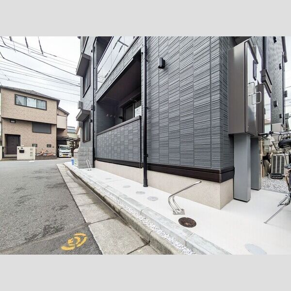 D Paina Kannon101号室 駐輪場