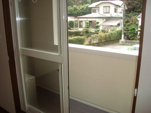 モデルナ203号室 ベランダ