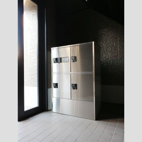 グリーンヴァレー葉山 宅配ボックス