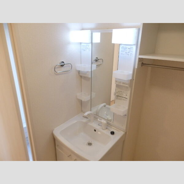 アイエム中川 洗髪洗面化粧台