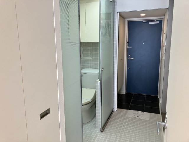 プライムアーバン三軒茶屋603号室 玄関