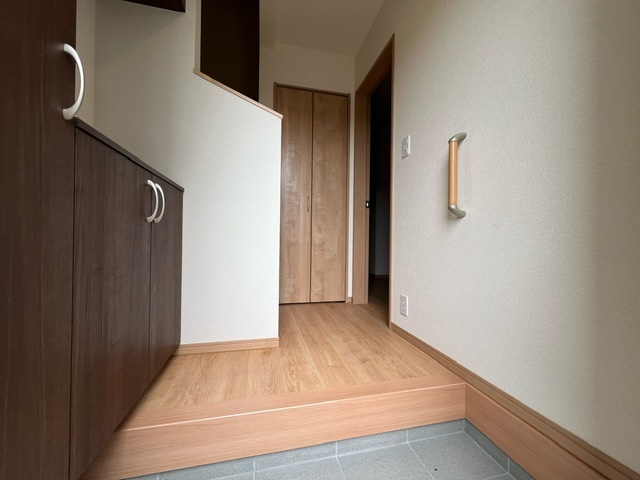 パークサイドC号室 玄関