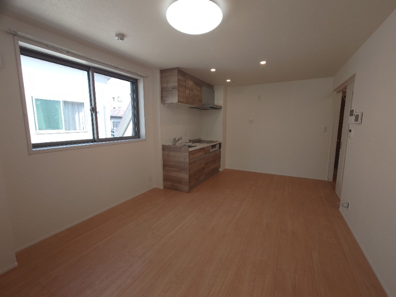 East IM3階 部屋その他