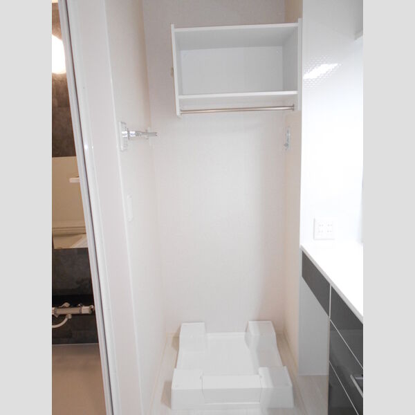 ラ・フォンテⅡ101号室 洗面