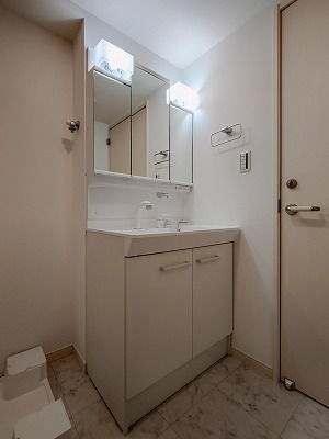 SOLANAⅡ1階 洗面