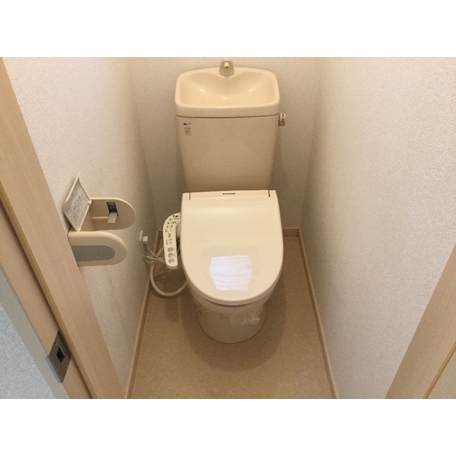 エクセレント三ツ沢A棟201号室 内観