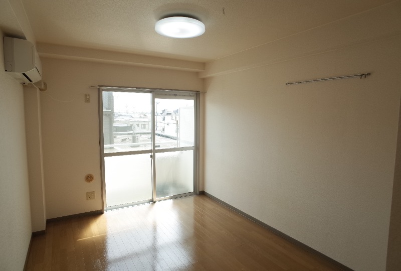 ハイネス田邊2階 部屋その他