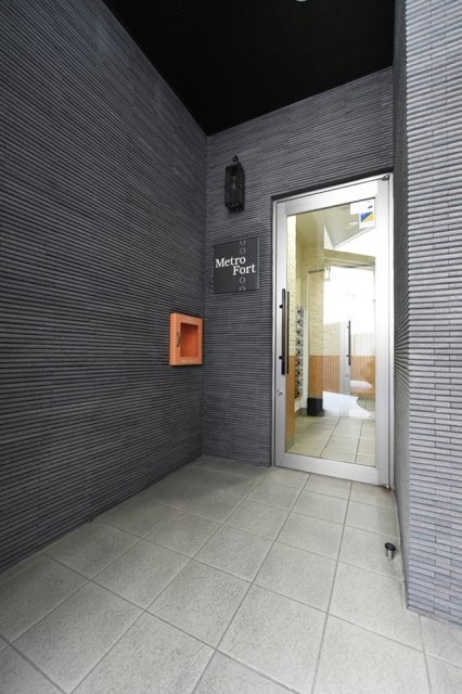 メトロフォート4階 ロビー