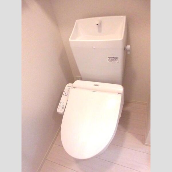 アナシエ南篠崎町Ⅰ202号室 温水洗浄暖房便座