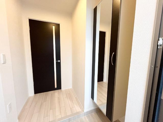 ナチュラル　ライズ102号室 玄関（イメージ）