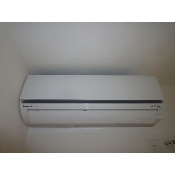 ルナ　フォレスタ105号室 電気エアコン