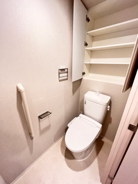 ドゥーエ板橋区役所前5階 トイレ