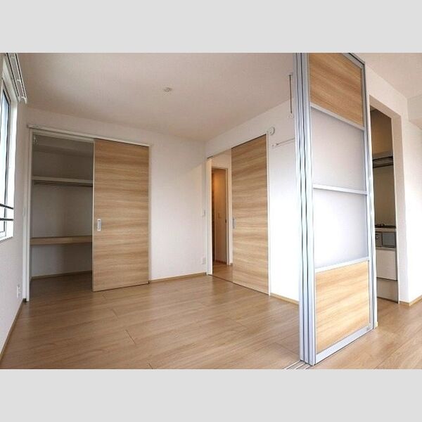 エメ　ドゥーズ305号室 洋室②