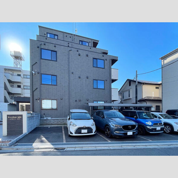 エクセレント ヒルズ302号室 外観