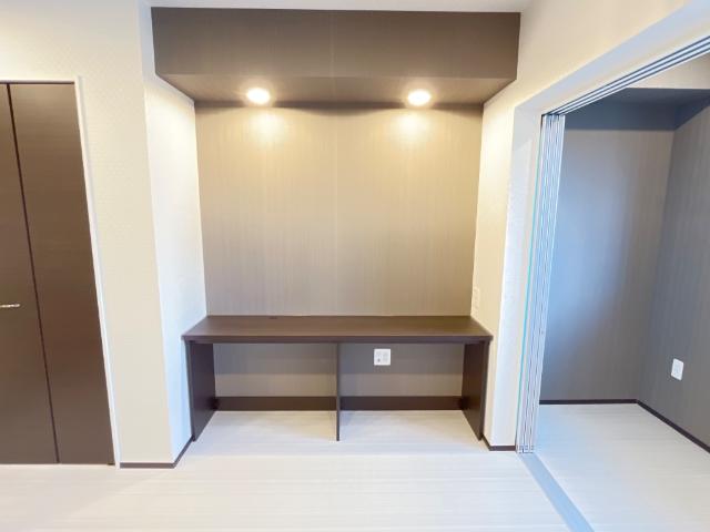 FOREST ODAWARA（フォレスト　オダワラ）302号室 リビング