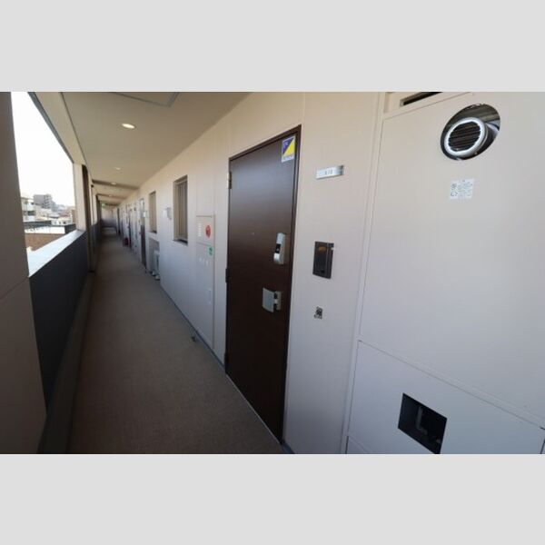 サンジョイアゼロ410号室 玄関ドア