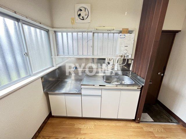 第三コーポ2階 掲載の写真は退去前の写真となります。