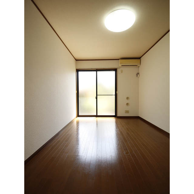 アムール エチゴ104号室 内観