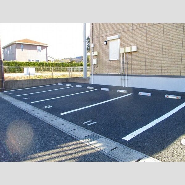 エスペランサ 駐車場