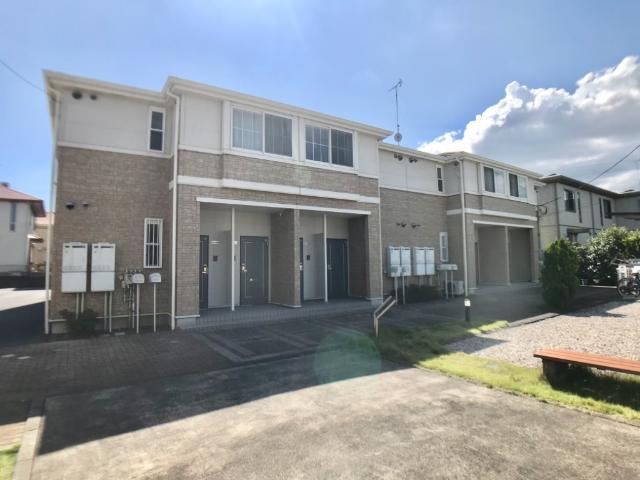 サンタプレイス 外観写真（昼）