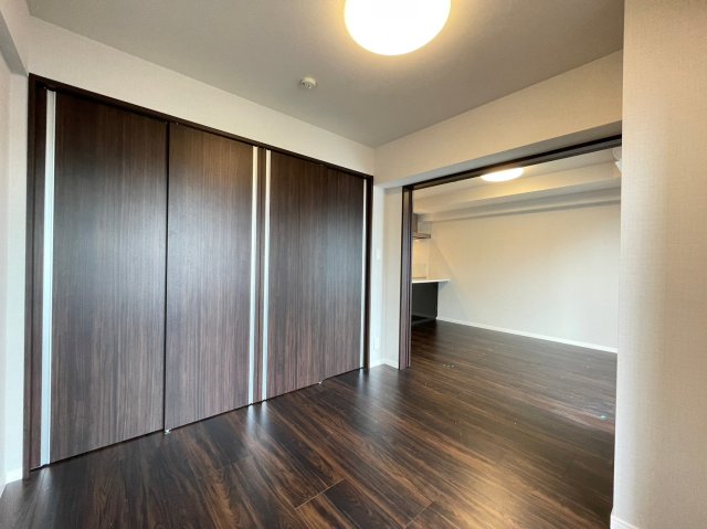 DIPS十条仲原WEST 寝室