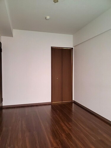 菊名レジデンシアプラザ2階 洋室約6.8畳　※2024年6月撮影