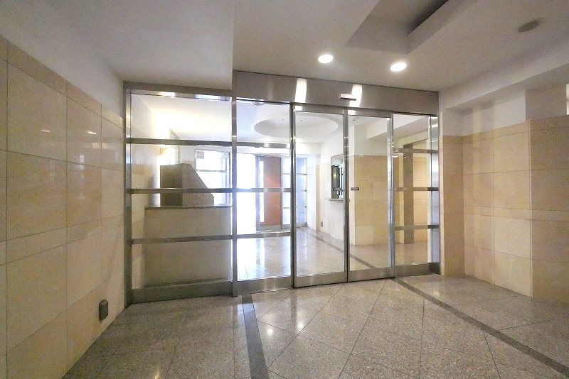 アクロス新宿10階 外観