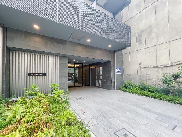 ドゥーエ入谷I7階 エントランス