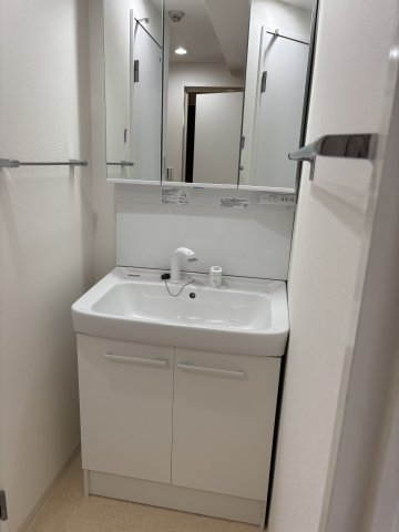 第二比堅マンション0101号室 洗面