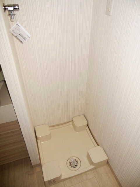 ガーラ・グランディ東陽町4階 洗濯機置場