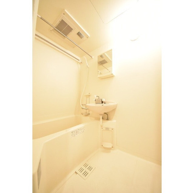 ヴェルト横浜ブライトコート0206号室 内観