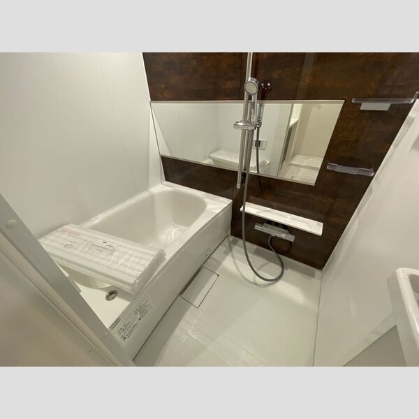 グラナーデ祖師谷206号室 206号室浴室