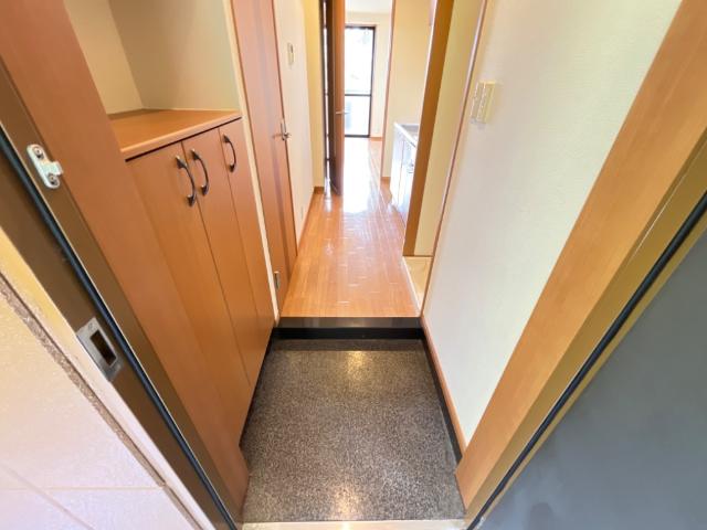 アップヒルズ 玄関