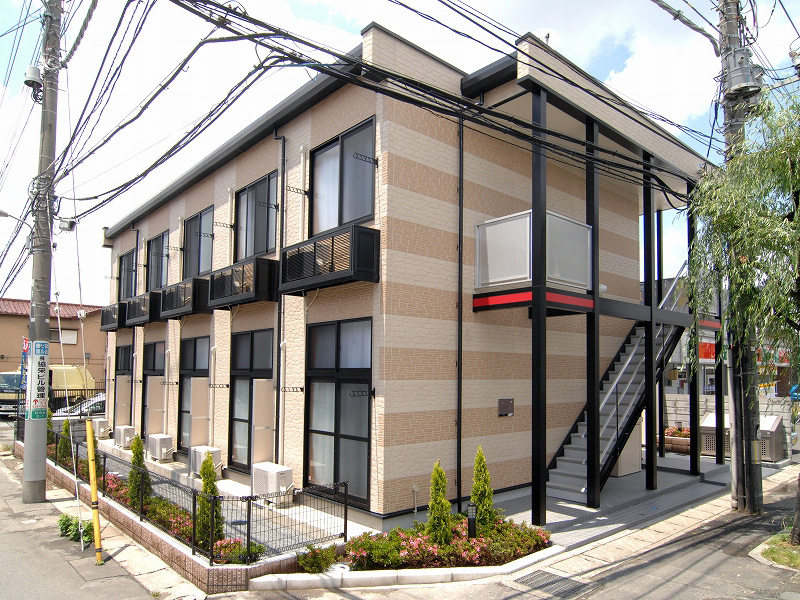 レオパレスベイサイドイン三上の外観画像