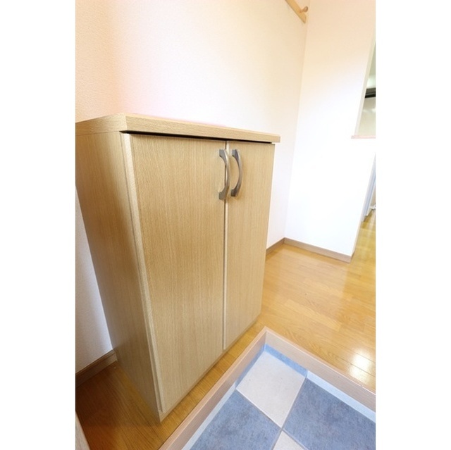 エルピス鵠沼 下駄箱