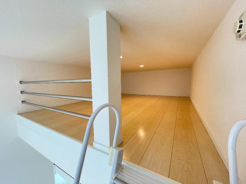 パインズデフィⅢ 内観