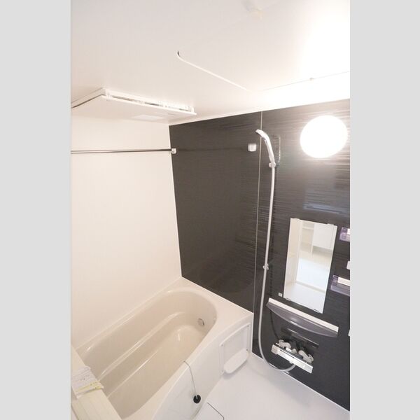 AZURE ユニットバス