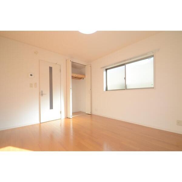 メゾン太陽II リビング