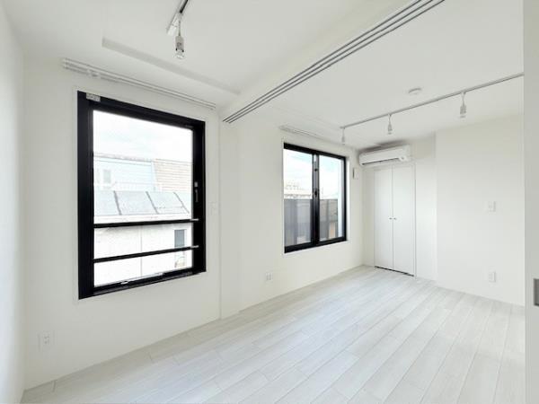 ＡＬＥＲＯ新中野ＩＩ4階 リビング