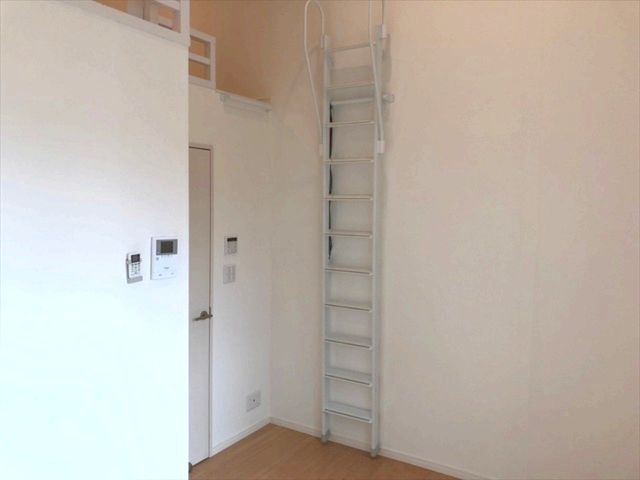 フォレスティ所沢1階 リビング