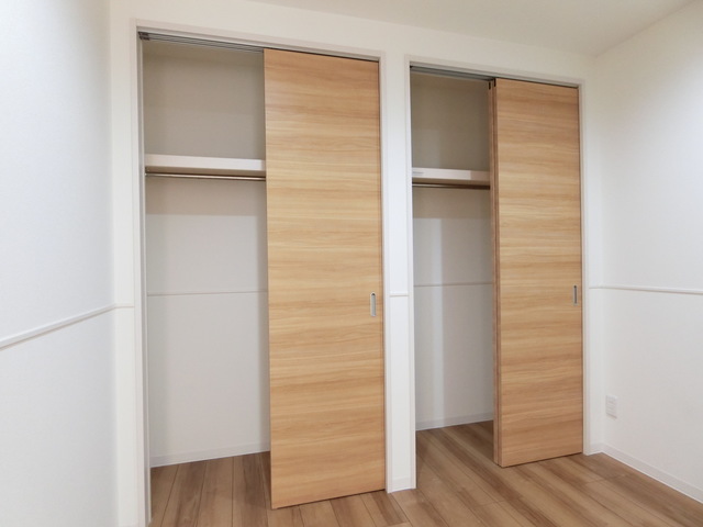 プライムレジデンスアルファ0101号室 収納