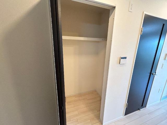 ルナフォーリア102号室 クローゼット